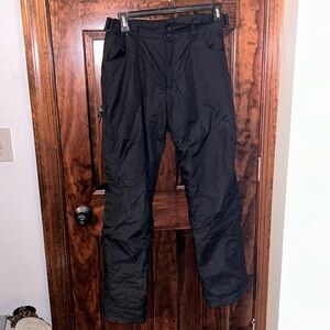 Men’s ski pants size medium